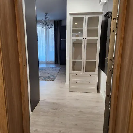 Rezident Proiect -apartament Baneasa , Aproape De Aeroport Si Therme